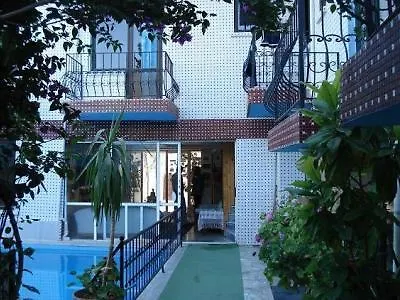Sezgin Hotel Кушадасы