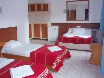 Sezgin Hotel Κουσάντασι