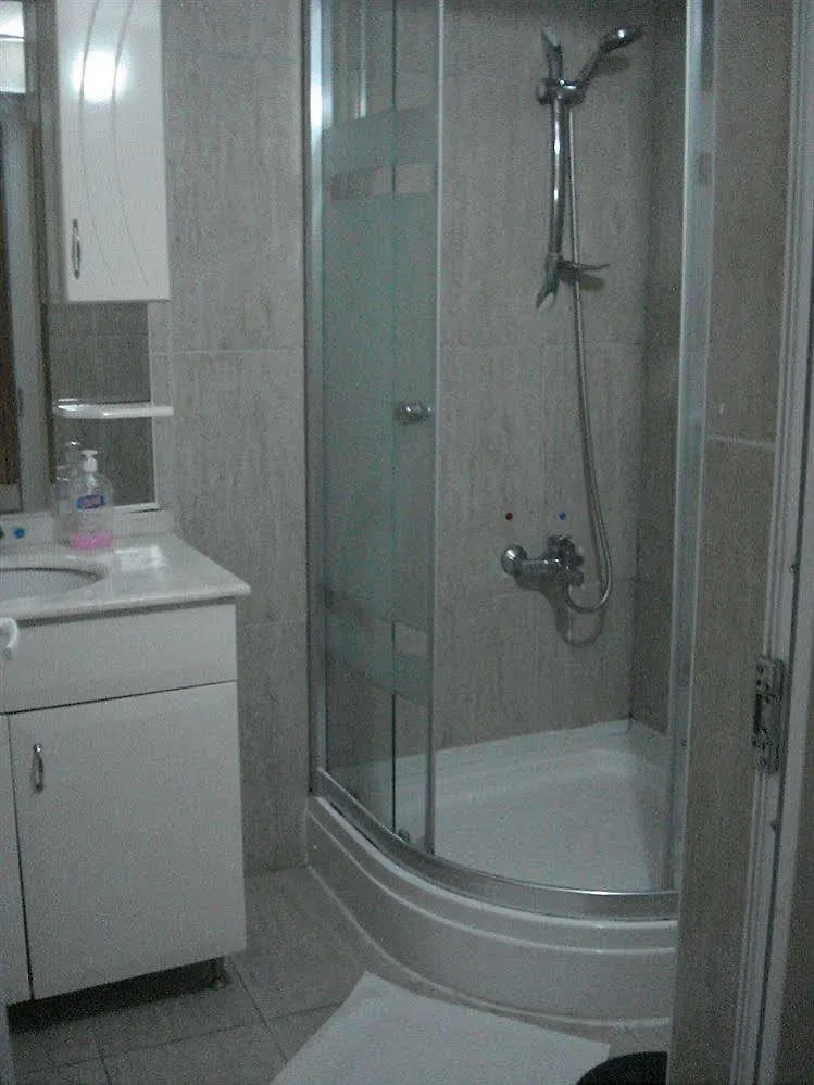 Sezgin Hotel Κουσάντασι