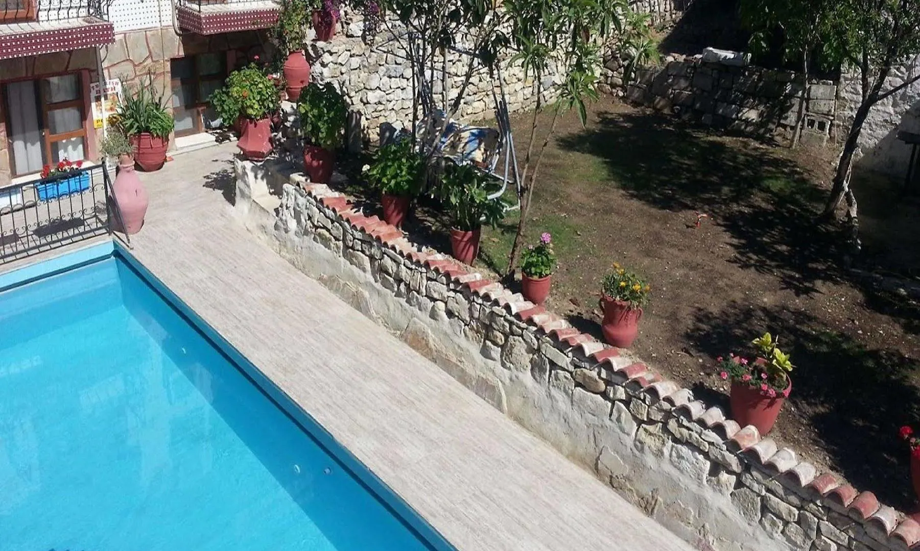 Sezgin Hotel Κουσάντασι
