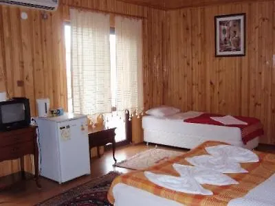 Sezgin Hotel Κουσάντασι